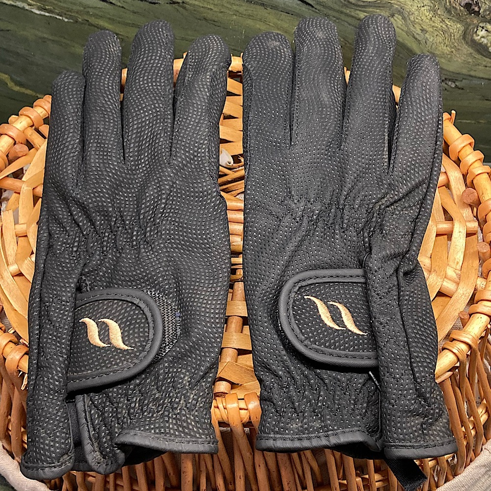 Back On Track Riding Gloves Womens 7 New in Bag
